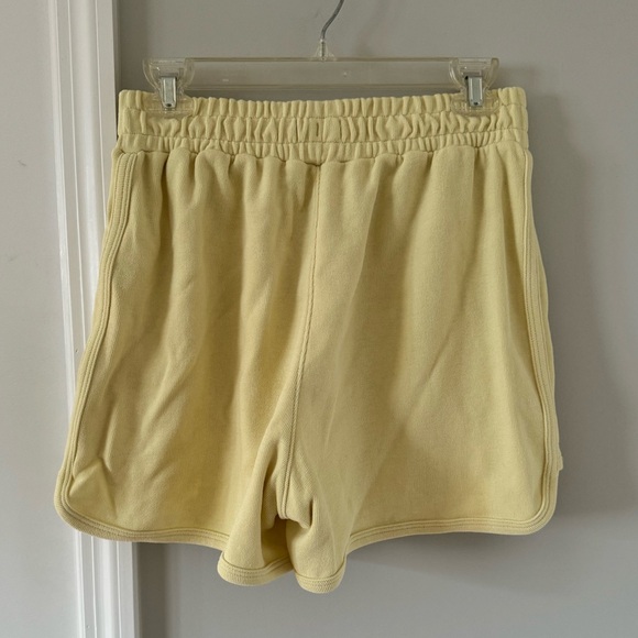 NWT Madewell Dolphin-Hem Shorts: Botanical Dye Edition - Picture 8 of 9